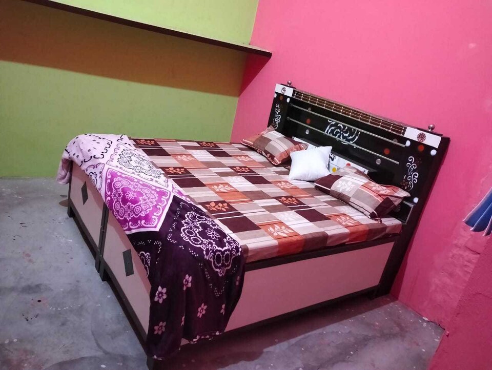 OYO 812426 Hotel Paradise, Meerut, Meerut