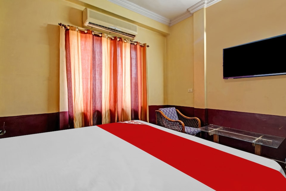 OYO Flagship 812448 Hotel 7 Hills, Rajahmundry, Rajahmundry