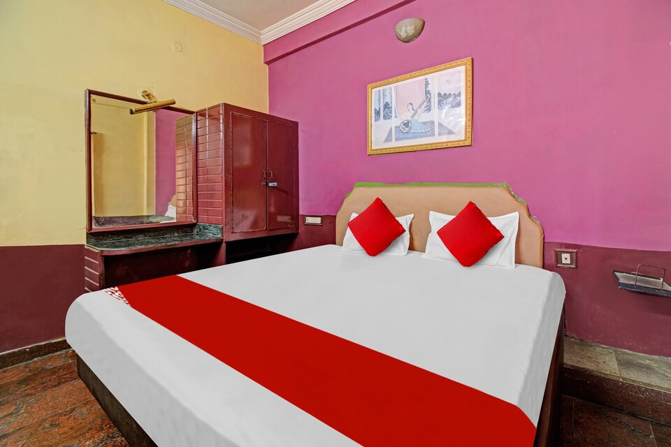 OYO Flagship 812448 Hotel 7 Hills, Rajahmundry, Rajahmundry