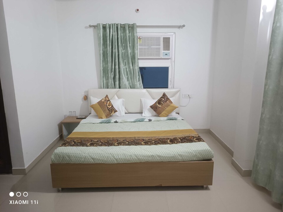 OYO Home 812471 Sai Kripa Residency, Lanka, Varanasi