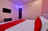 OYO Flagship 812491 Hotel Siddhartha Guest House