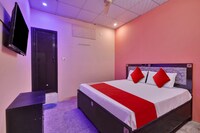 OYO Flagship 812491 Hotel Siddhartha Guest House