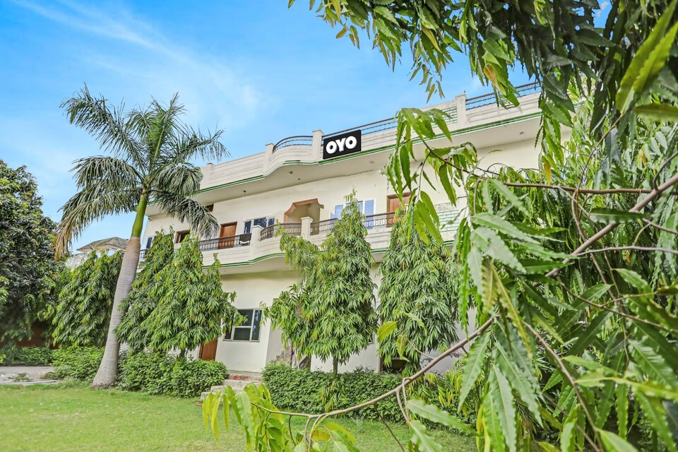 OYO Flagship New Bodhi Hotel, Sarnath Varanasi, Varanasi