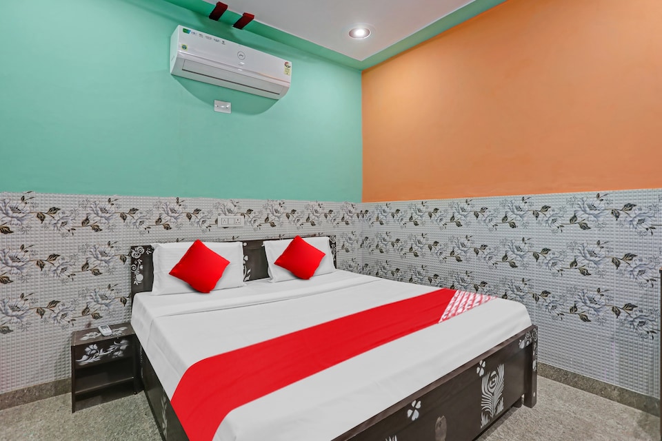 OYO Flagship 812506 New Radisson, Moradabad, Moradabad