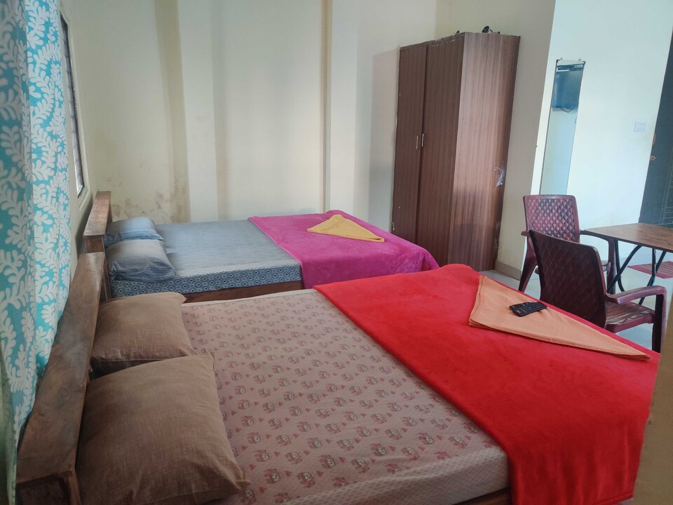 OYO Navarang Boarding And Lodging , Hassan, Hassan