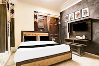 Super Hotel O Uttam Nagar Near Akash Hospital