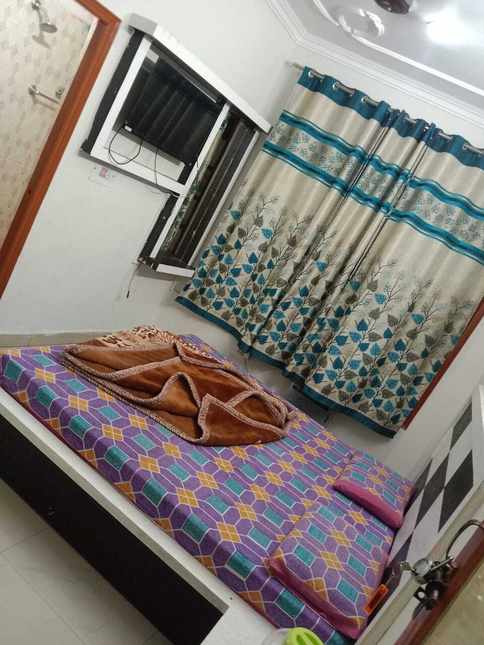 HOME 812545 Naseeb Guest House, Katra cluster, Katra