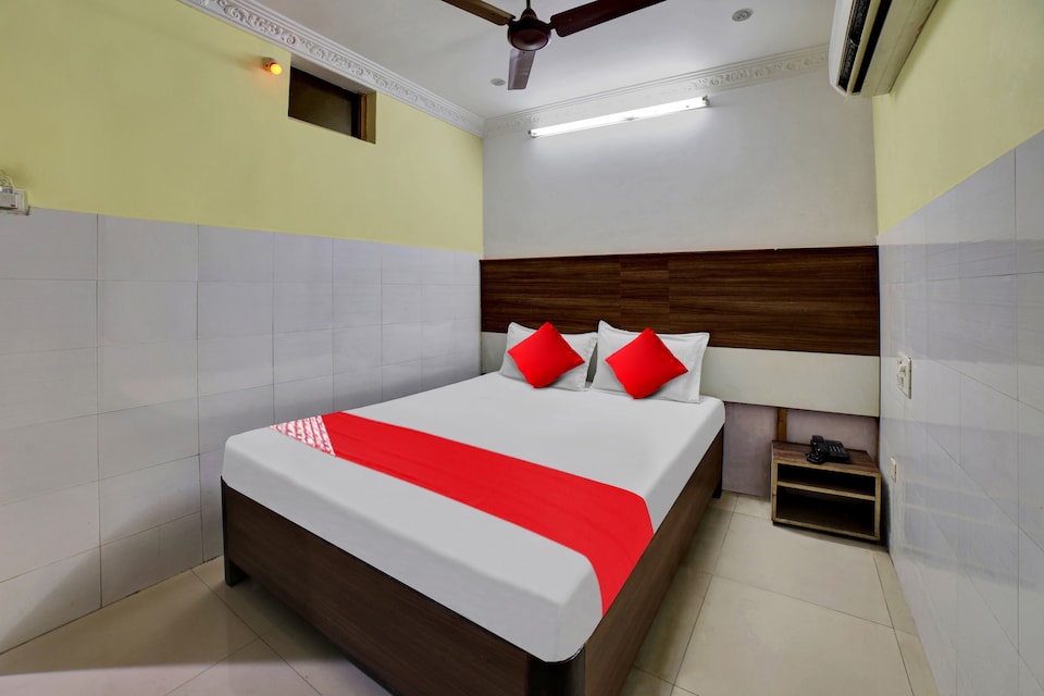 Hotel O anu residency, Governorpet Vijayawada, Vijayawada