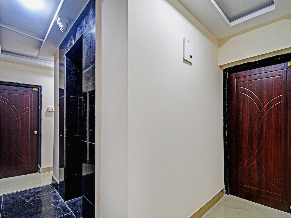 Hotel O ASHIRBAD PALACE, Link Road Cuttack, Cuttack