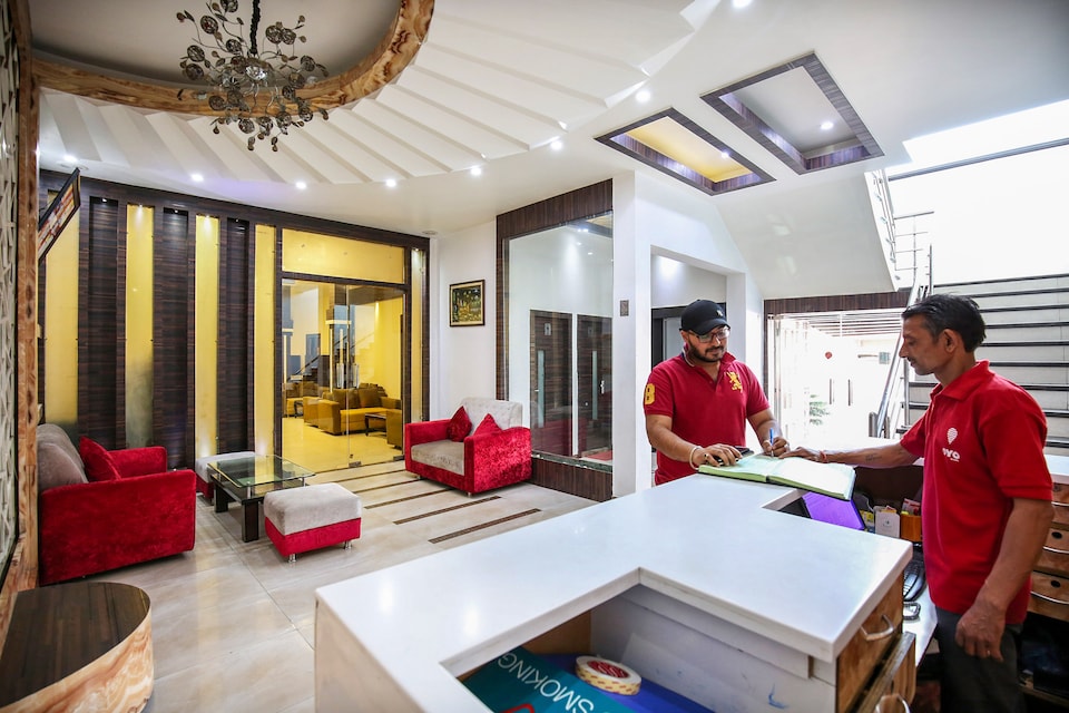 Hotel O MM Yellowuds, Amritsar Bus Stand, Amritsar