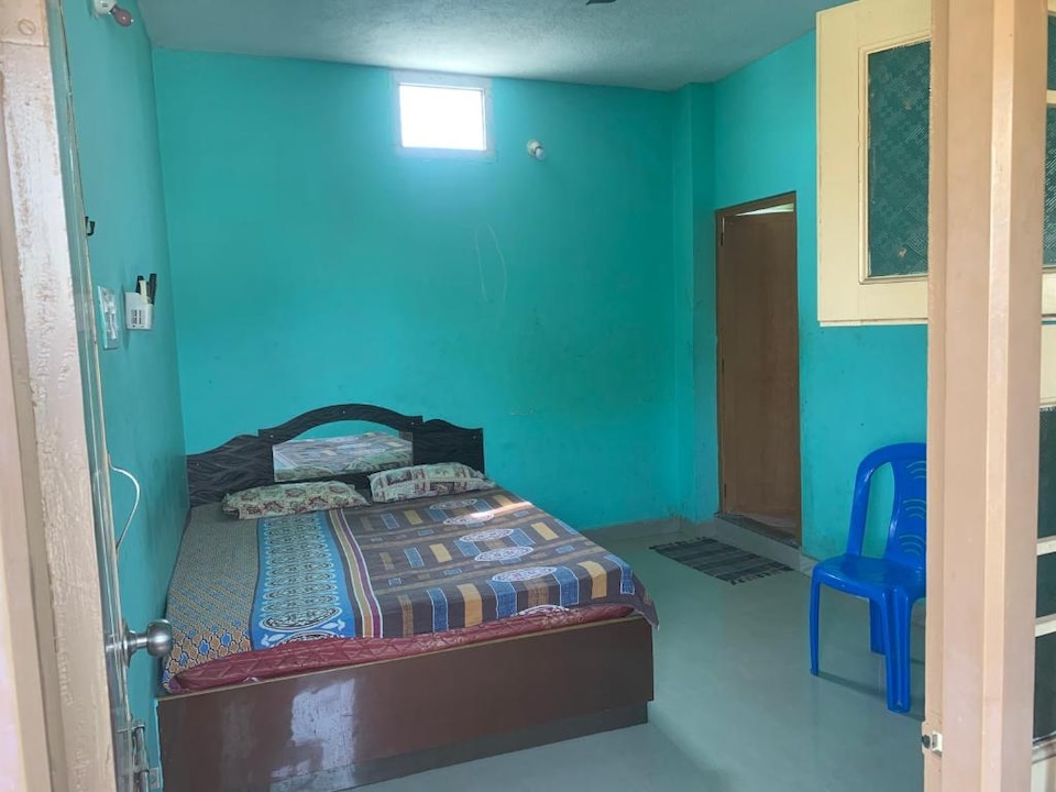 POP 81257F Psr Royal Guest House, Thiruthani, Thiruthani