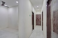 Collection O Dalhousie Square Kolkata Formerly G.N Palace