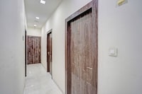 Collection O Dalhousie Square Kolkata Formerly G.N Palace