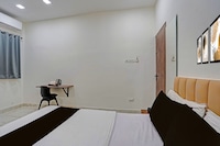 Collection O Dalhousie Square Kolkata Formerly G.N Palace