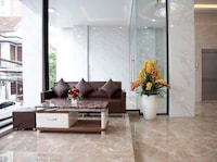 OYO 1180 Huy Ngoc Hotel