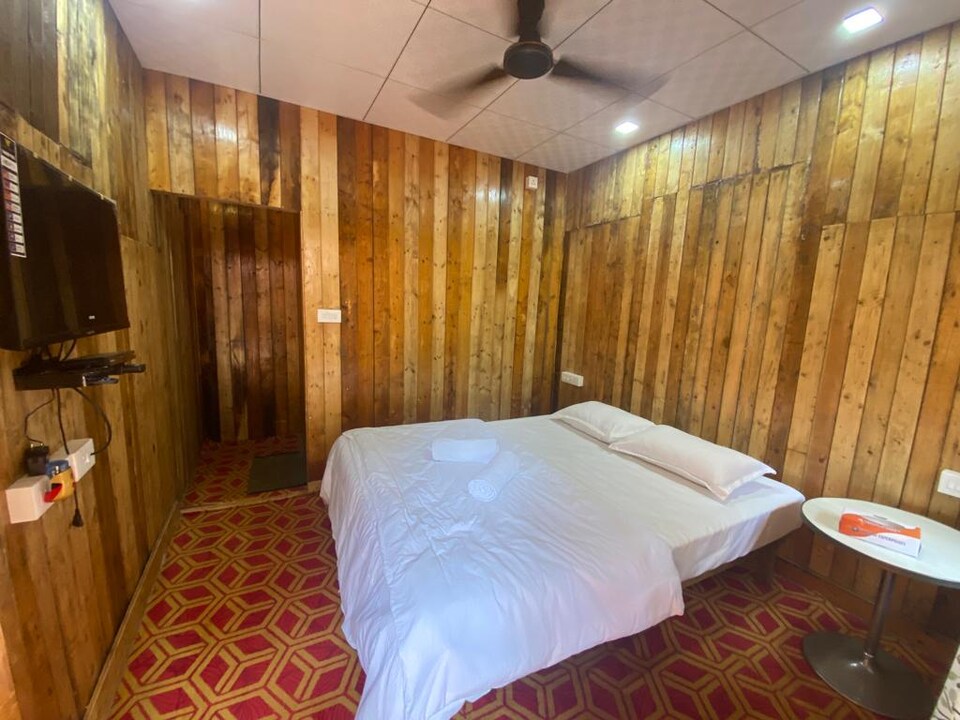 POP 81263E Arambol Inn, Arambol Goa, Goa