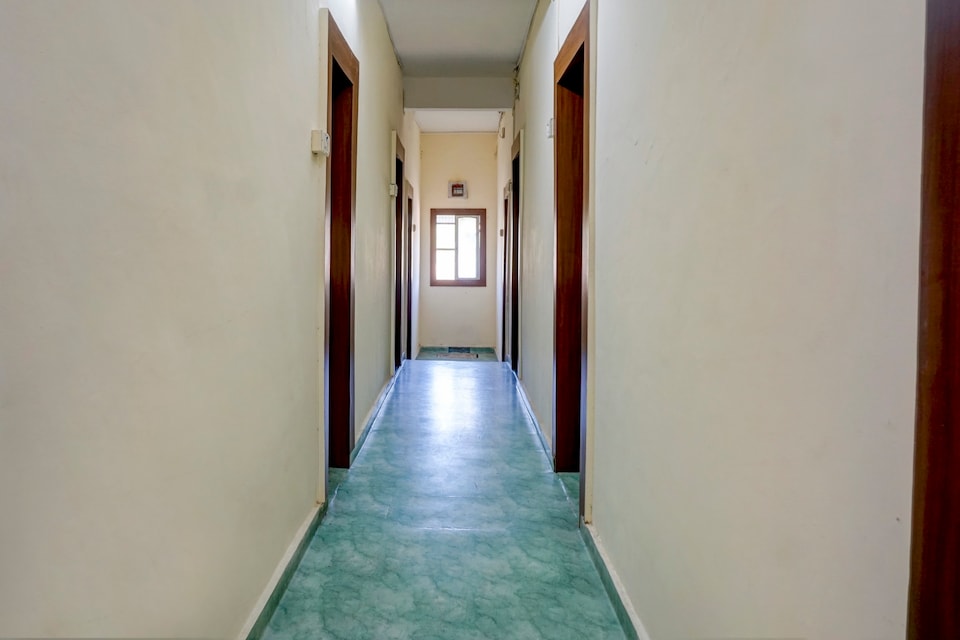 Hotel O Radha Krishna, Swargate Pune, Pune