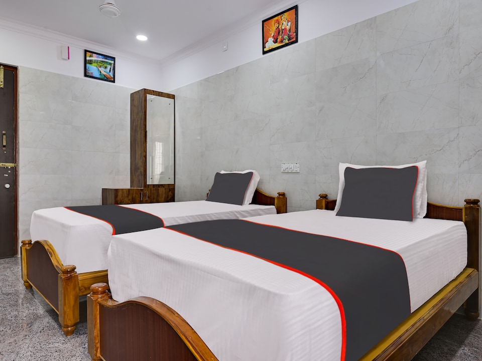 Hotel O AVR residency, Anna Nagar Chennai, Chennai