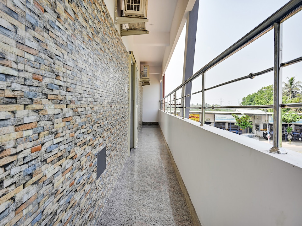 Hotel O AVR residency, Anna Nagar Chennai, Chennai