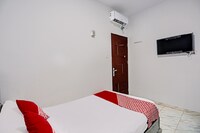 OYO 92524 D'cost Homestay