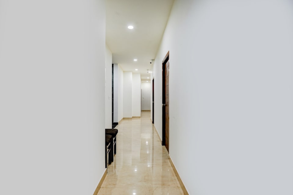 Hotel O RLV Green Palace, Kengeri - Rajarajeshwari Nagar Bangalore, Bangalore
