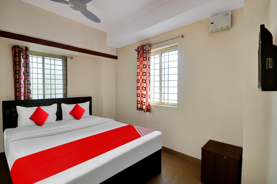 OYO Flagship 812718 Aryan Residency, VaniVihar Bhubaneswar, Bhubaneswar