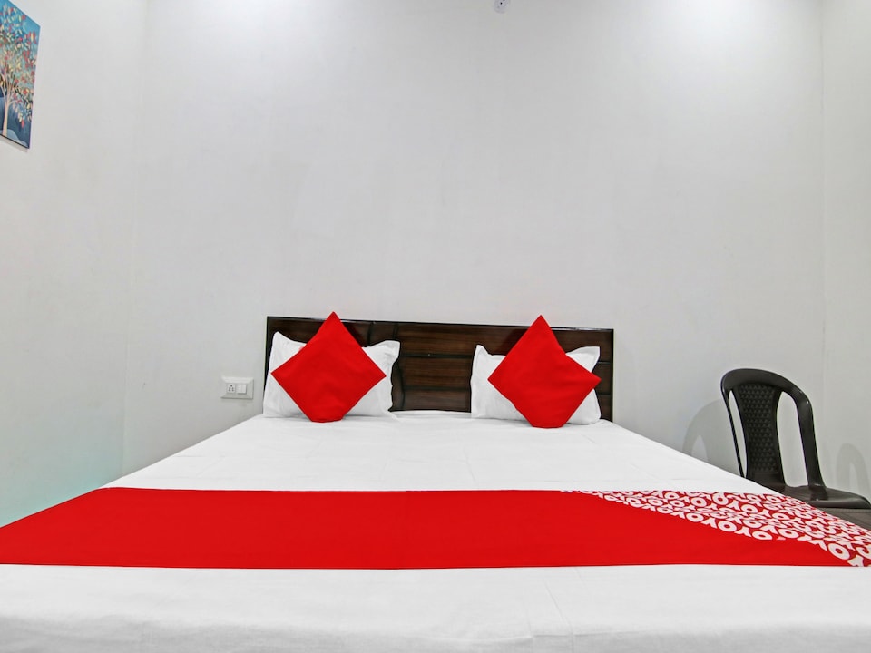 Hotel O Moon Light Guest House, Faridabad, Faridabad