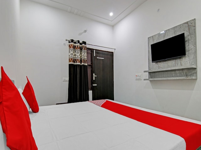 Hotel O Moon Light Guest House