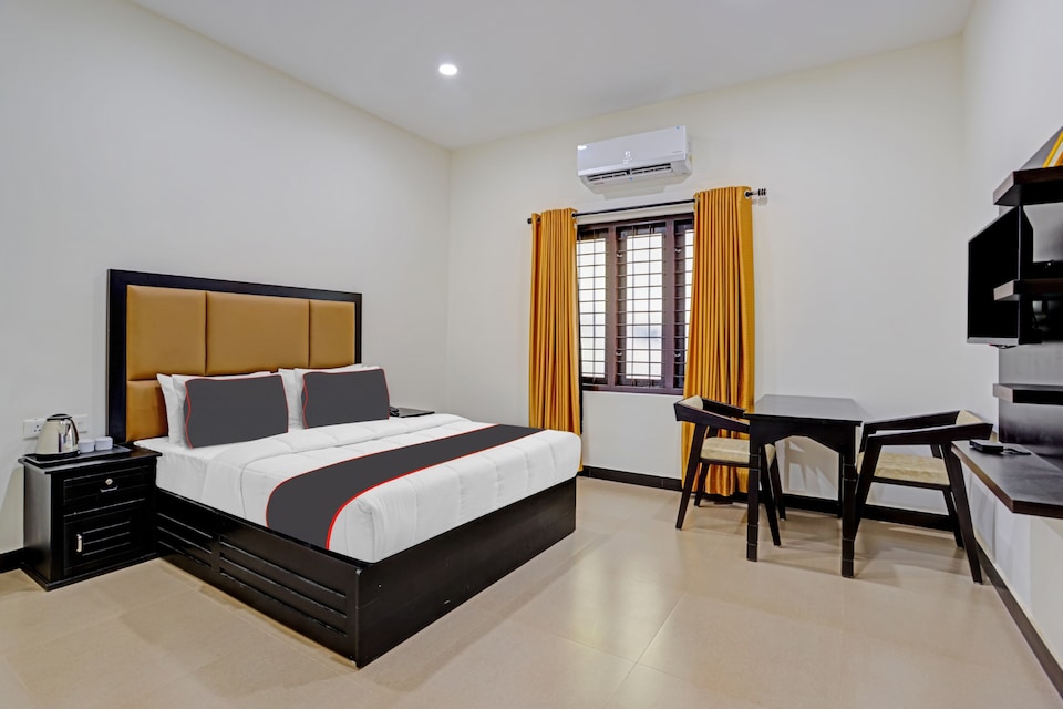 Collection O 812802 Hotel Chinnus, Medical College - Pattom, Trivandrum