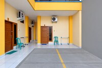 Hotel O near Alun-Alun Purwodadi formerly Sakeena Syariah