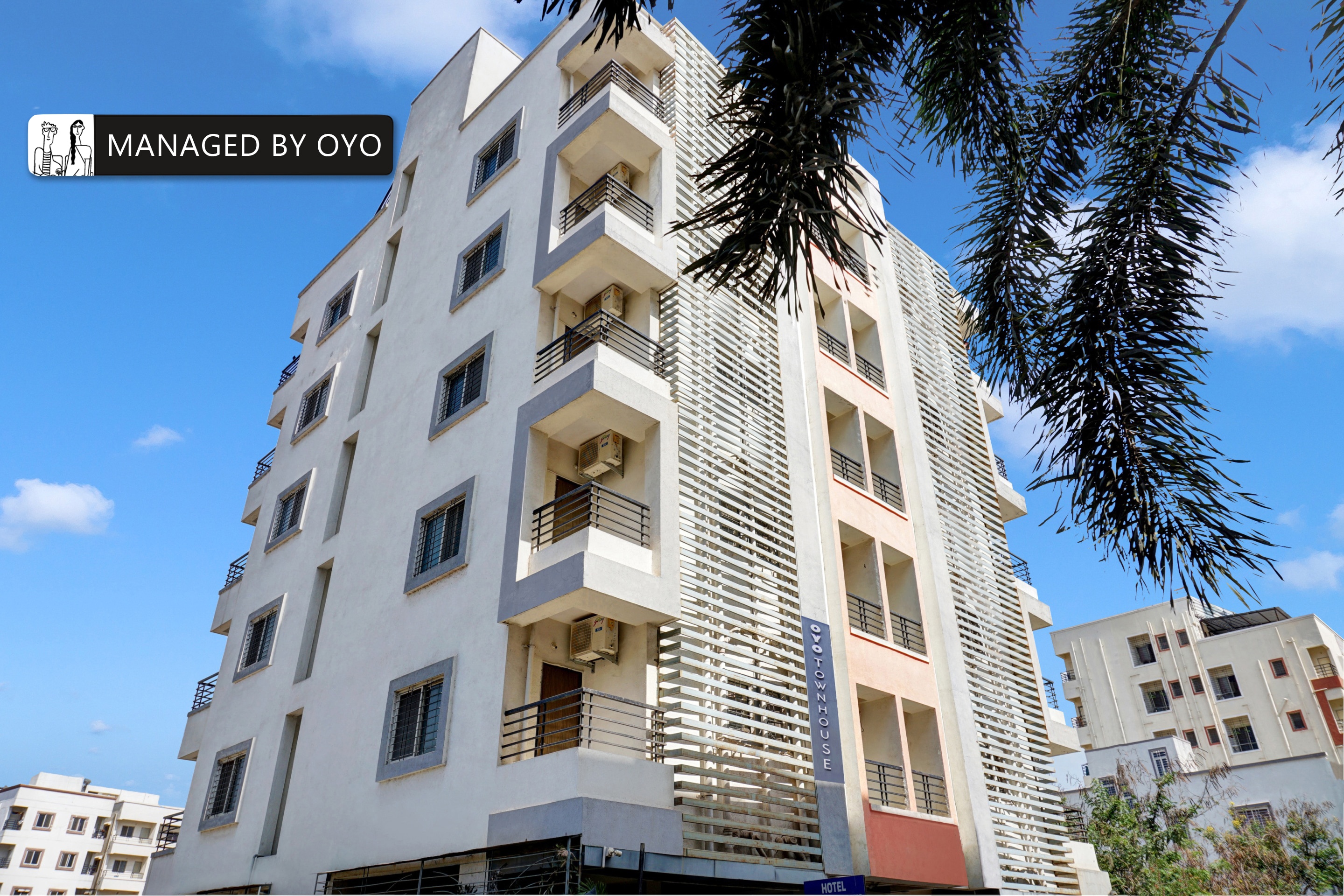 Townhouse Hotels in Kothrud Karve Road Bavdhan, Pune Starting ₹1196