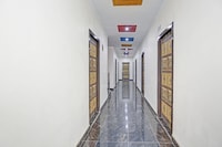 OYO 812858 AJ Guest House