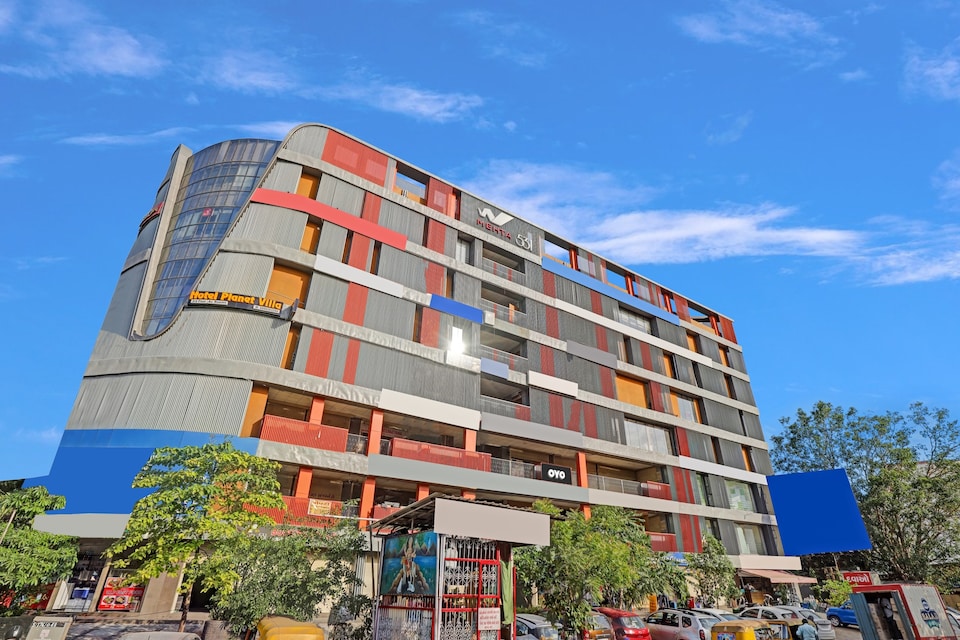 Hotel O Planet Villa Income Tax Office Bus stand, Ashram Road Ahmedabad, Ahmedabad
