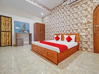 OYO Flagship 812929 Calangute Beach Side Guest House