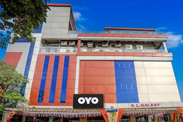Hotel O by OYO S L Galaxy Yashoda Nagar