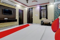 Hotel O by OYO S L Galaxy Yashoda Nagar