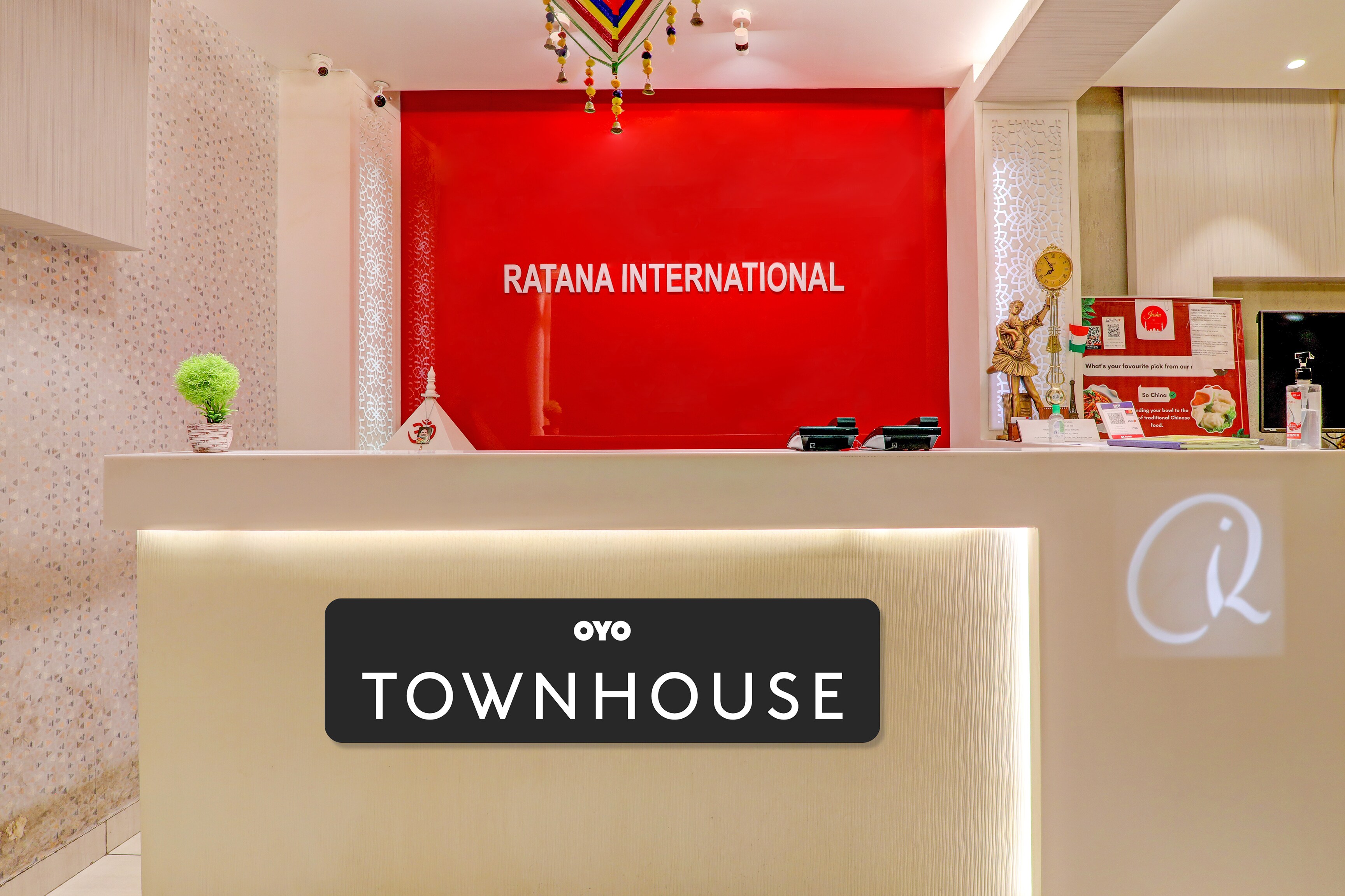 O Rathna Hotel O Ratna International, OYO Rooms Lucknow, Book @ ₹1232 - OYO