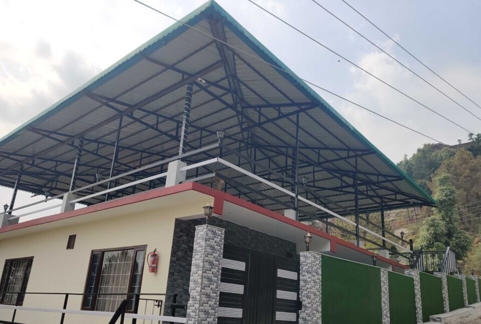 POP HOME 81310E Hotel Endeavour, Picture palace Mussoorie, Mussoorie