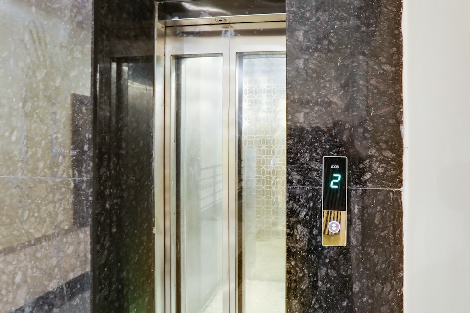 Hotel Midtown, Sohna Road, Gurgaon