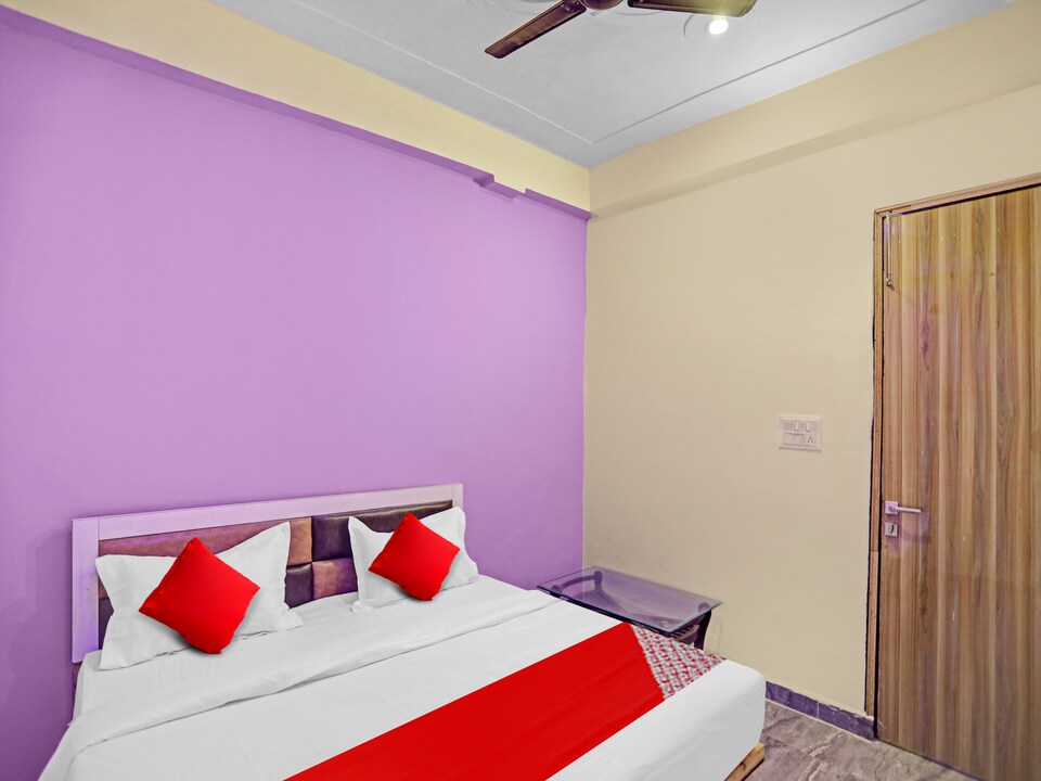 Live on NOD1662, Noida Industrial Area Mamura, Noida