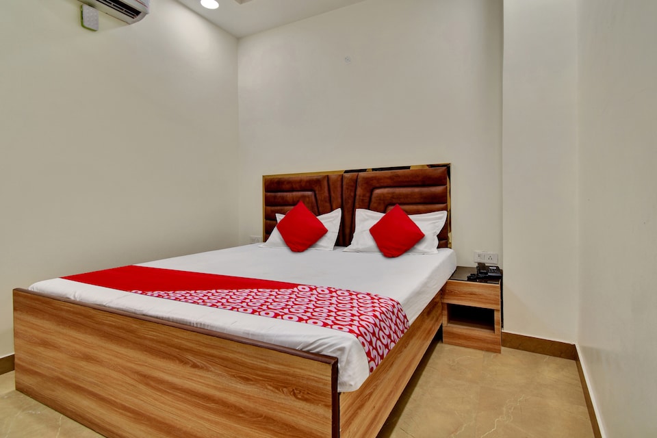 Hotel O Sukoon B&B, Rajouri Garden Delhi, Delhi