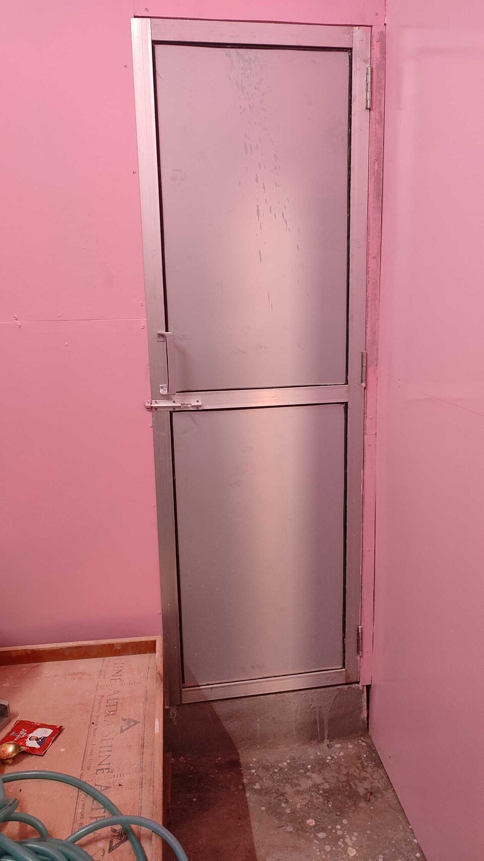 SPOT ON 813255 Universal Hotel, Muzaffarnagar, Muzaffarnagar