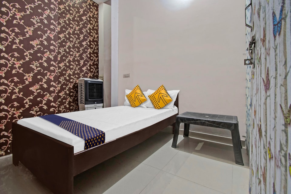 Hotel O Nandpuri Guest House, Jaipur Airport, Jaipur