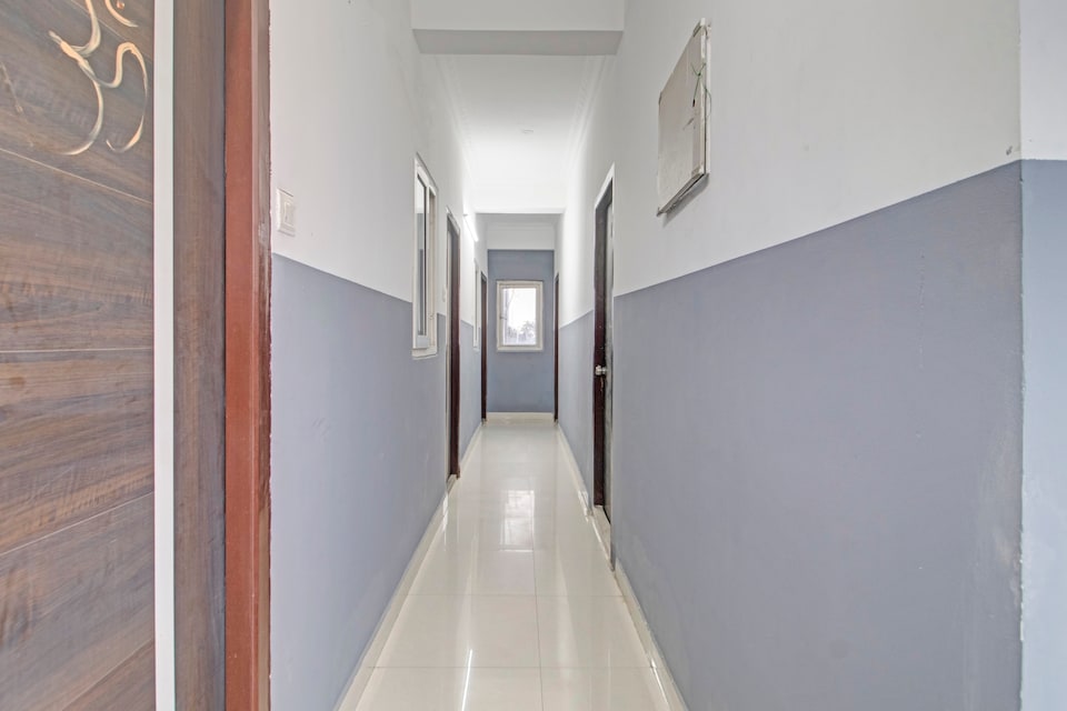 Hotel O Sunrise Hotels, Gachibowli, Hyderabad