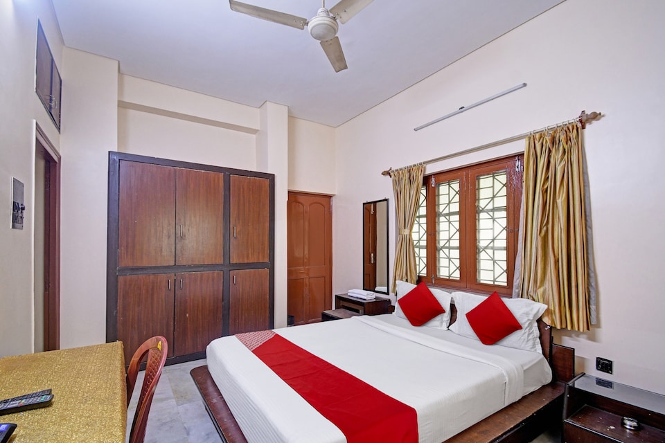 Hotel O 813278 Trina's Guest Inn, Salt Lake Kolkata, Kolkata