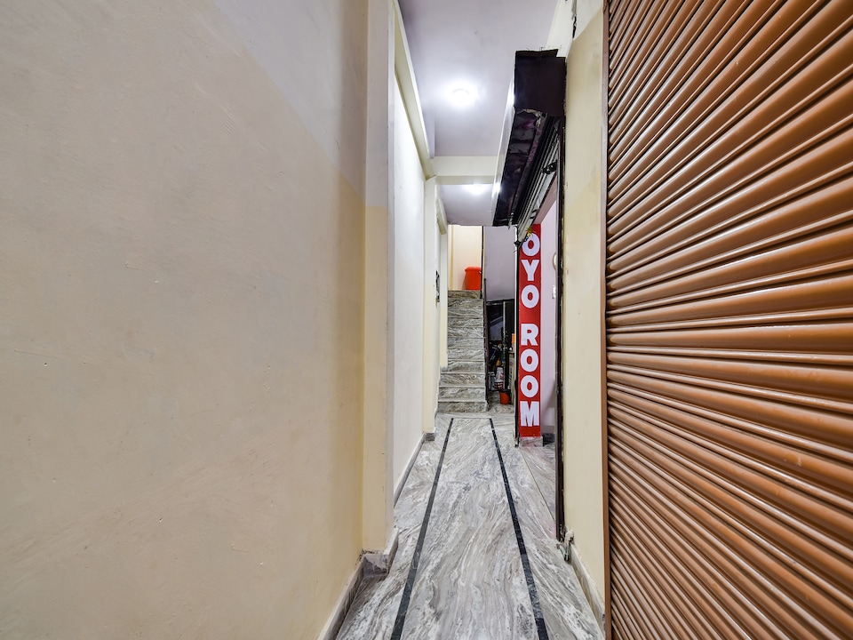 Super Hotel O Hotel Anand Vihar Palace, Anand Vihar Delhi, Delhi