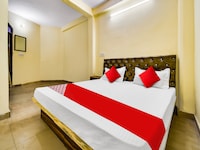 Super Hotel O Hotel Anand Vihar Palace