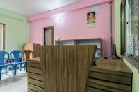 OYO Flagship Adiritra Guest House