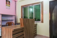 OYO Flagship Adiritra Guest House