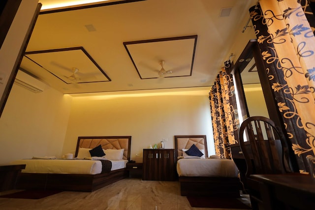 Hotel The Crown, Agra